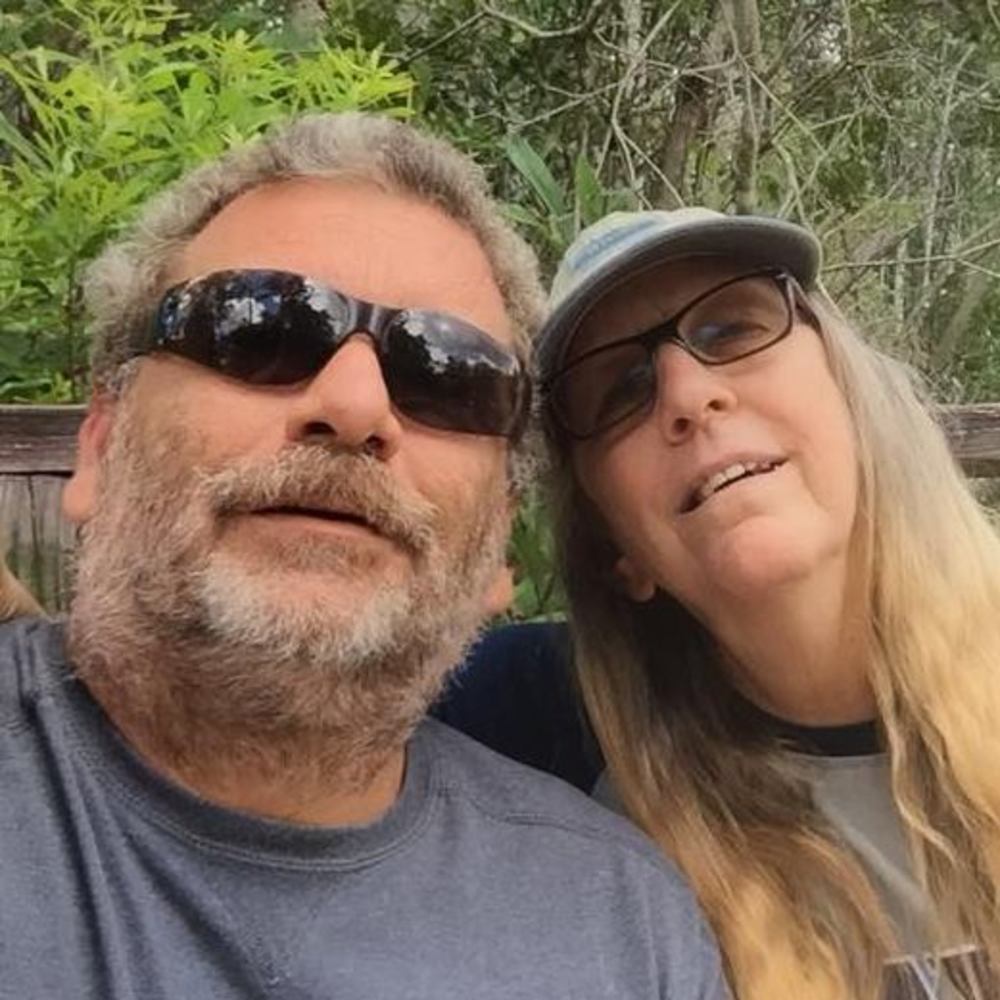 Meet your Posher, Leslie